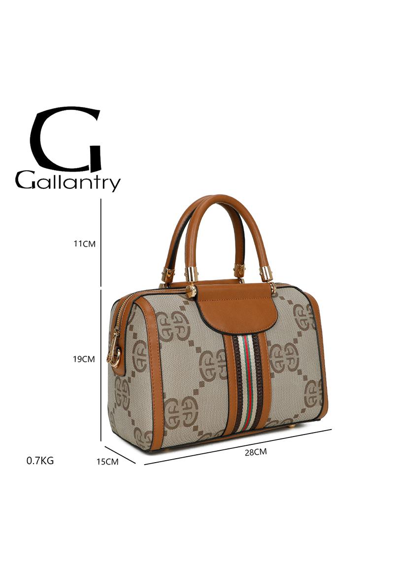 Chic Amini handbag – Medium size, big style